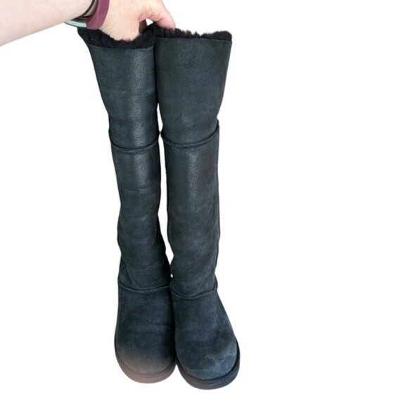 UGG Bailey Button Over The Knee Sheepskin Boots Black Women’s Size 6 Rare Style - Picture 2 of 16